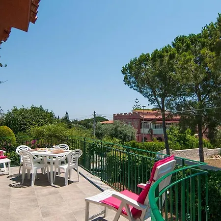 Villa Ginevra Fontane Bianche